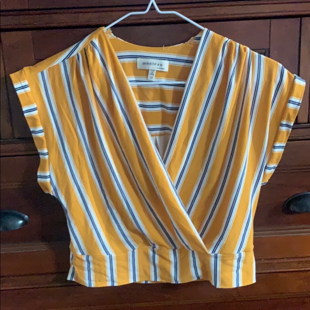 Monteau wrap top.
